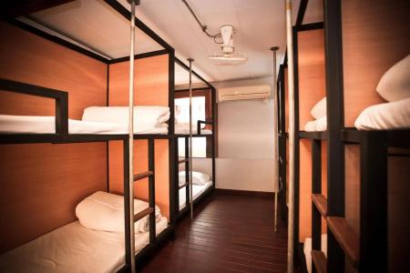 The Arak Bed, Bar and Hostel - 37