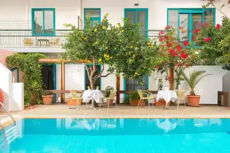 Mariette Rhodes Urban Suites - Adult Only - 13