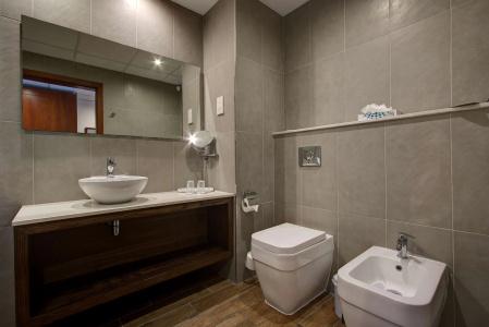 Golden Tulip Vivaldi - 41