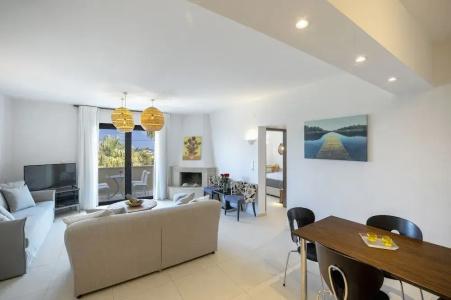 La Stella Suites - 85