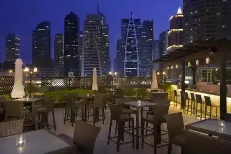 Mövenpick Jumeirah Lakes Towers Dubai - 6
