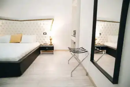 Escape Luxury Suite - 11