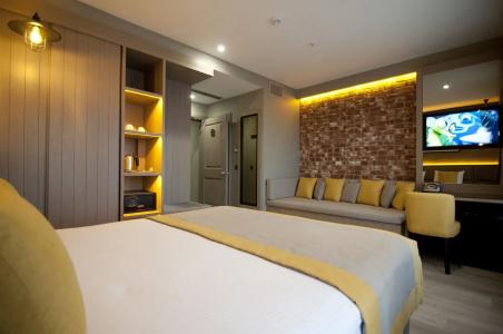 Seraglio & Suites - 43