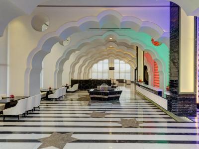 Ramada Plaza By Wyndham - 13