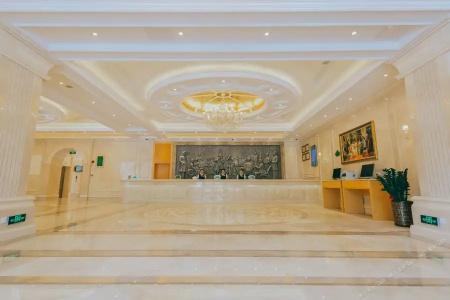 Vienna International(Shenzhen Longgang Tianan Cyber Park) - 1