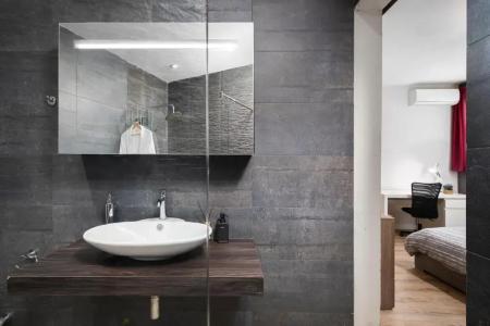 Luxury Circle Suites - 100