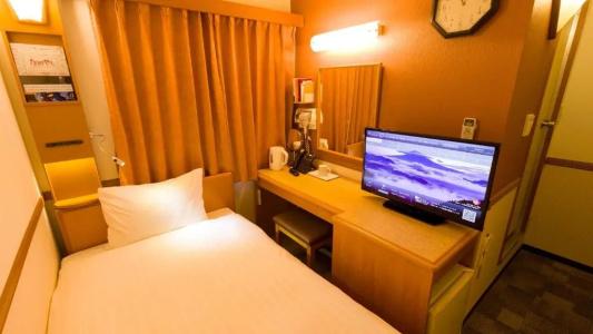 Toyoko Inn Shin-yokohama Ekimae Honkan - 41