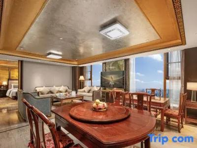 Sichuan Minshan Lhasa Grand - 91