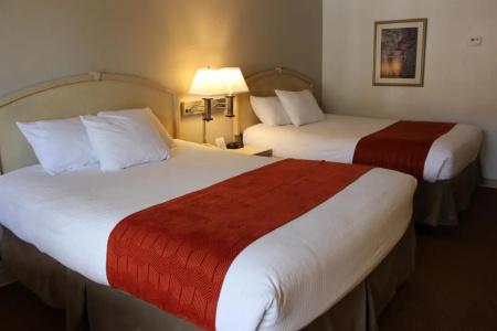 Ramada by Wyndham Kissimmee Gateway - 41