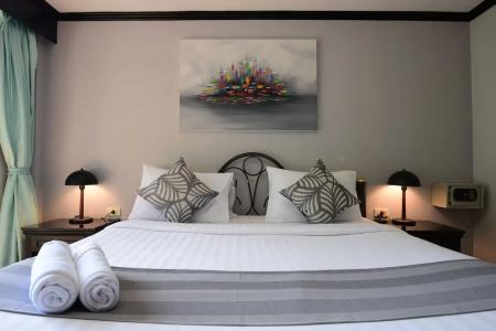 Nr Nanai Patong - 64
