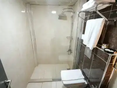 A Palace Suites - 147