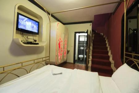 Element Suites - 60