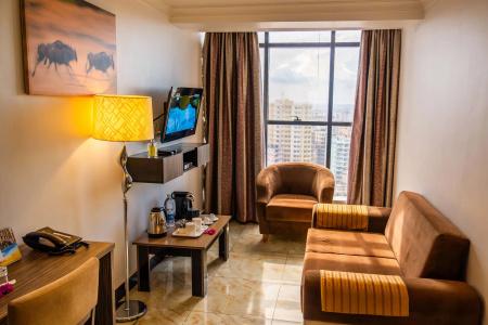 Golden Tulip - 63