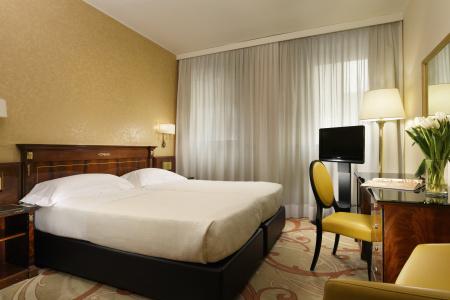 Unahotels Scandinavia Milano - 11