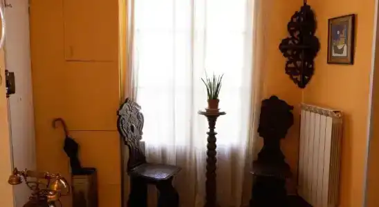 Emerald Palace Hostel - 1