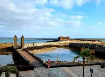 Miramar - 73
