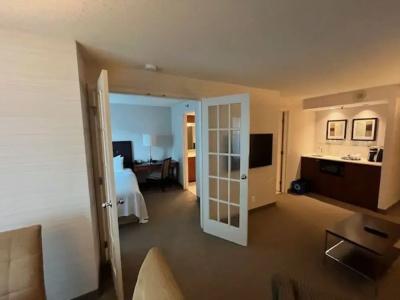 Cambridge Suites - 67