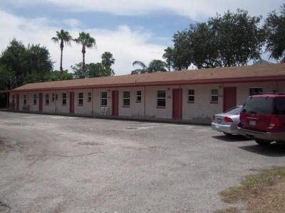 Bayfront Cottages - 0