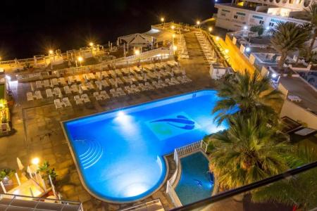 Pearly Grey Ocean Club & Suites - 50