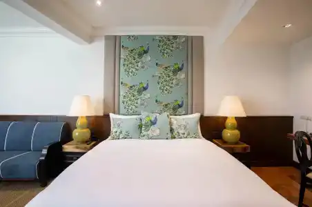 The Bridge An Eclectic Luxotel - 75