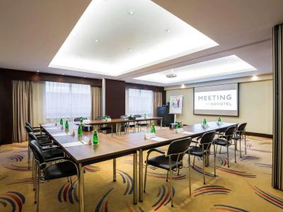 Novotel Deira City Centre - 4