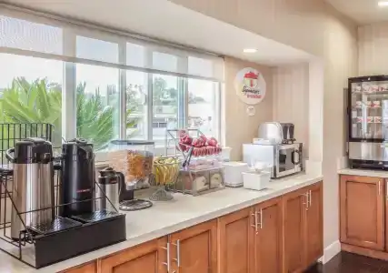 6-La Mesa, Ca - 10