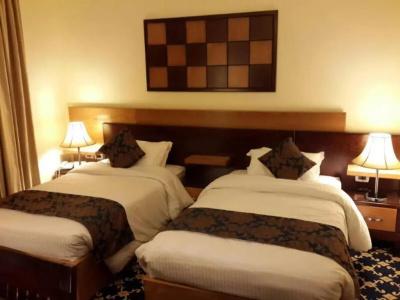Al Thuraya - 26