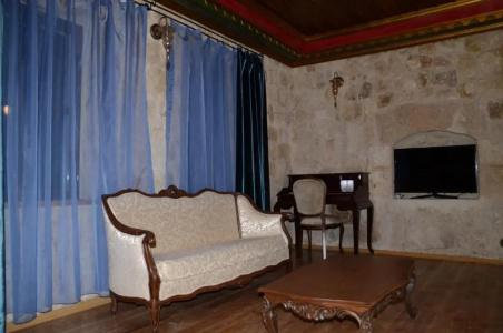 Golden Cave Suites - 135