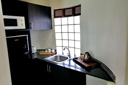 East Suites - 20