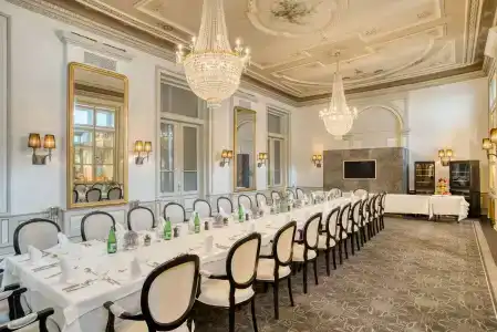 Kempinski Grand Des Bains - 23