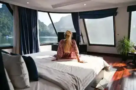 Le Theatre Cruises - Wonder on Lan Ha Bay - 2