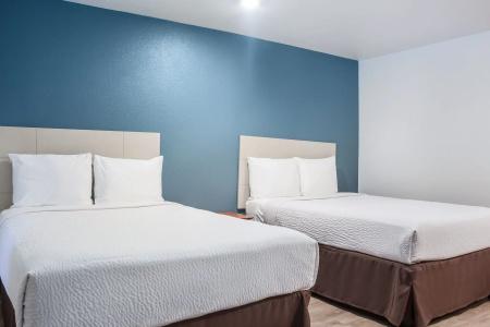 WoodSpring Suites - 16