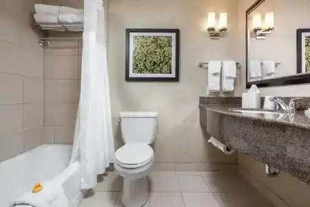 Hilton Garden Inn - 63