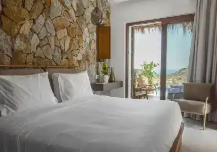 Charisma and Wellness Suites - 122