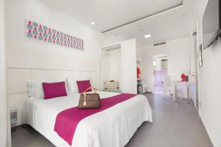 Tasso Suites & Spa - 68