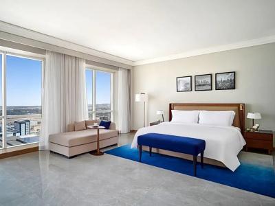 Fairmont Dubai - 72