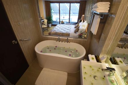 Best Western Chinatown - 48