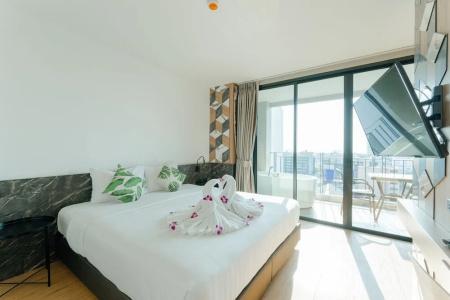 Sky Wave Patong - 88
