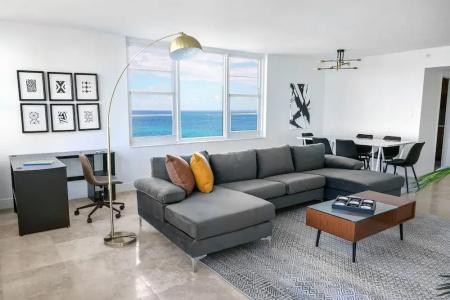 Seacoast Suites on Miami Beach - 300