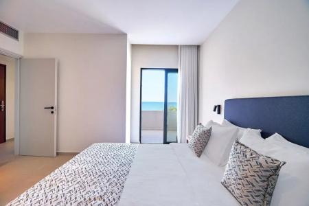 Silver Beach & - 130