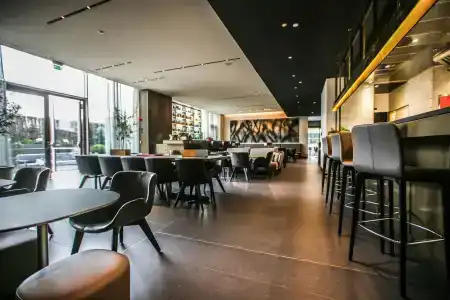 Viu Milan - 7