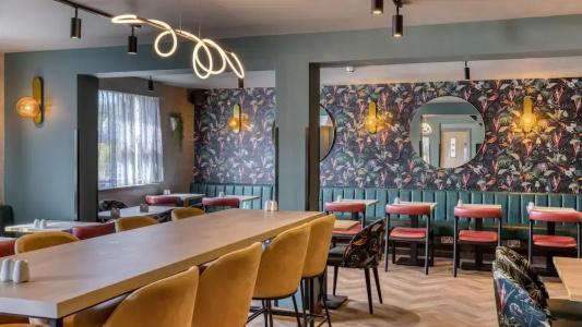 Premier Inn Newcastle - Holystone - 16