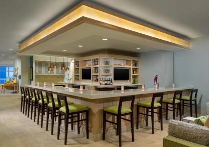 Hilton Garden Inn / The Keys Collection - 36