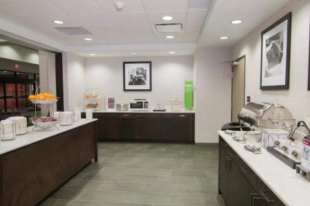 Hampton Inn & Suites Downtown, Ok - 29