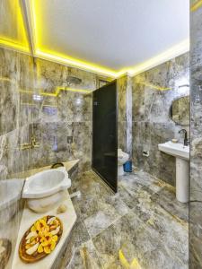 Agva Pieria Luxury +16 - 27