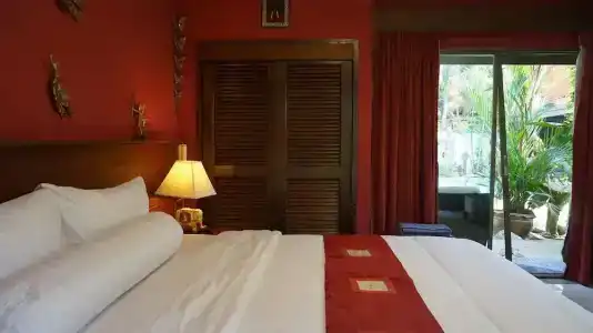 Le Prive - 128