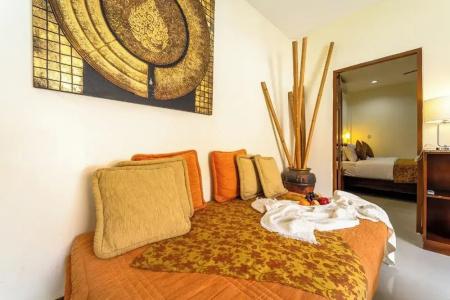 Siam Court - 11