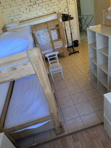 Airport Hostel - 16