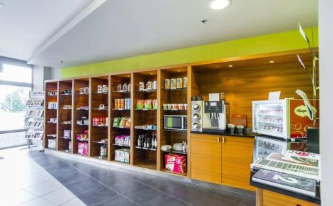 Courtyard by Marriott Pilsen - 9