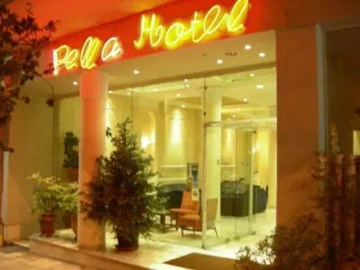 Pella - 27
